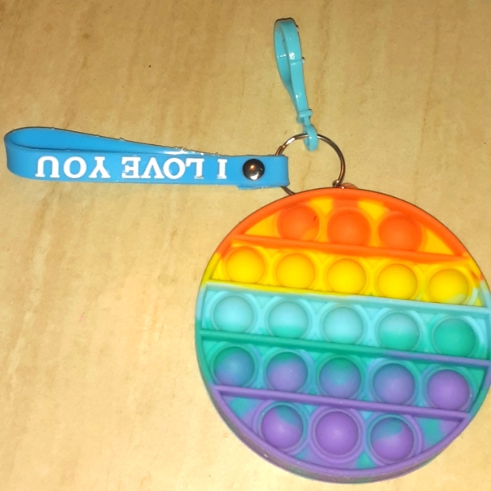 I LOVE YOU POPITS KEYCHAIN CHARM & BAG CLIP NRMINT CONDITION